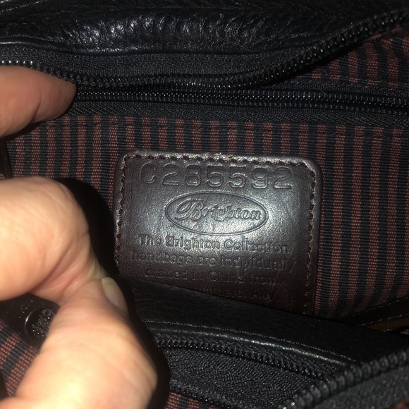 Brighton shoulder bag- pebbled brown & black - Picture 5 of 5